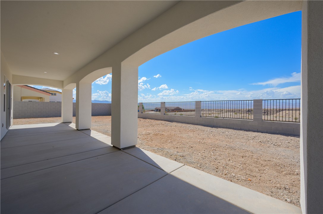 2345 Raven Court