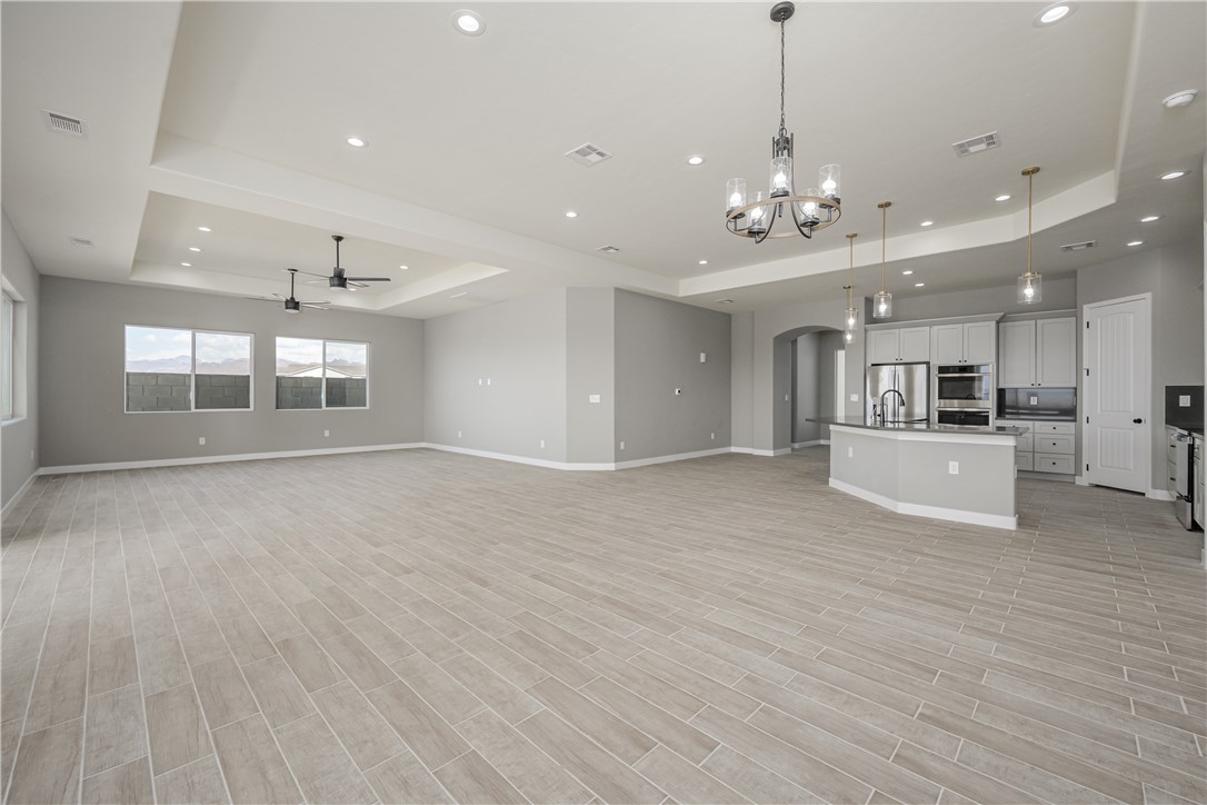 2345 Raven Court