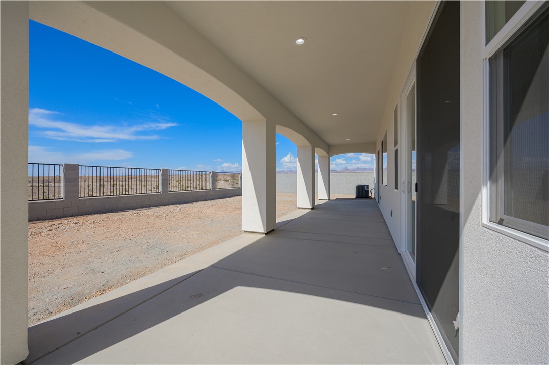 2345 Raven Court