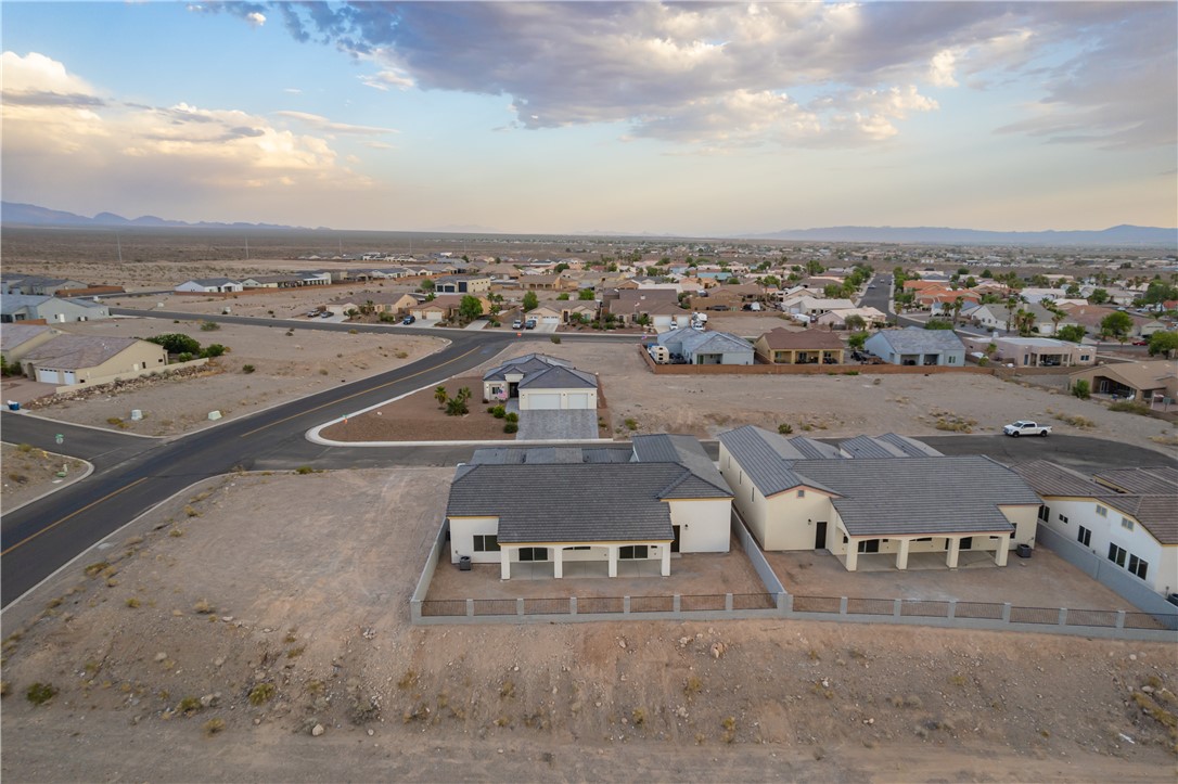 2345 Raven Court