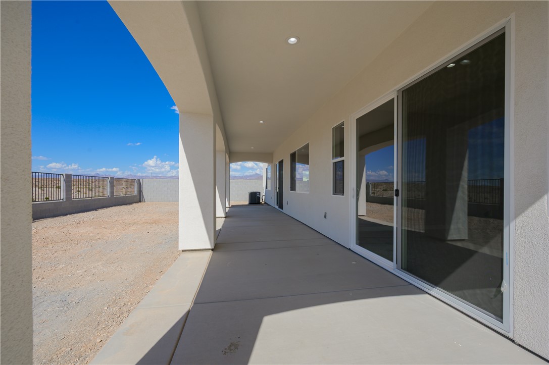 2345 Raven Court