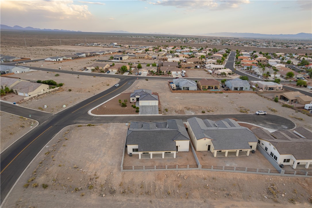 2345 Raven Court