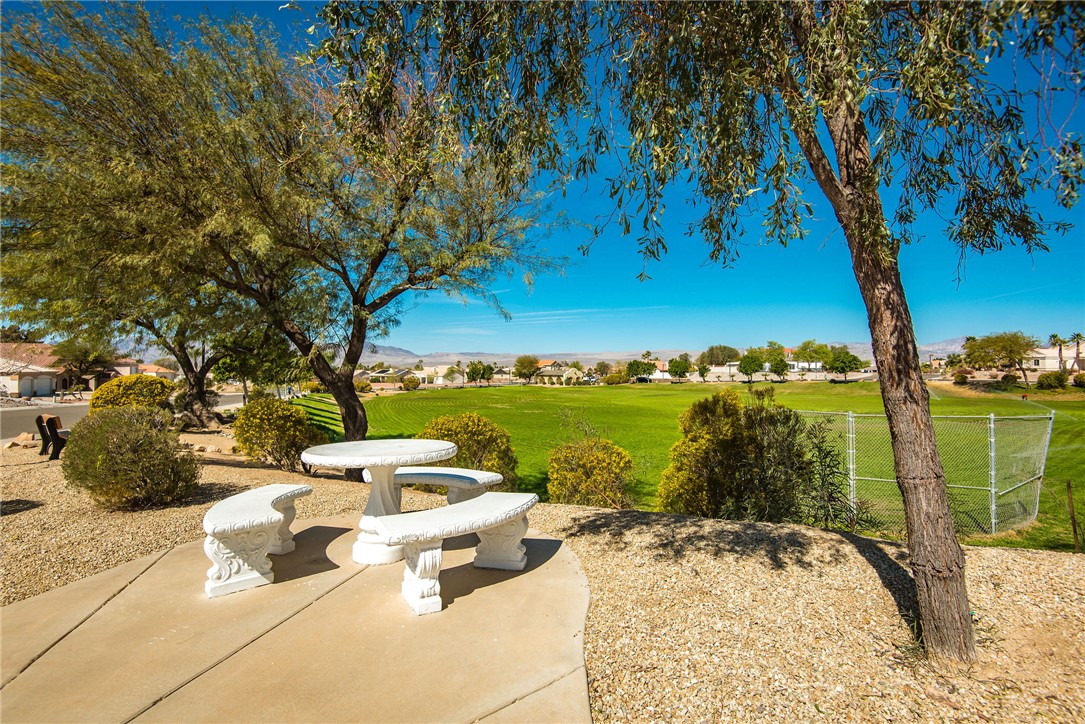 2345 Raven Court