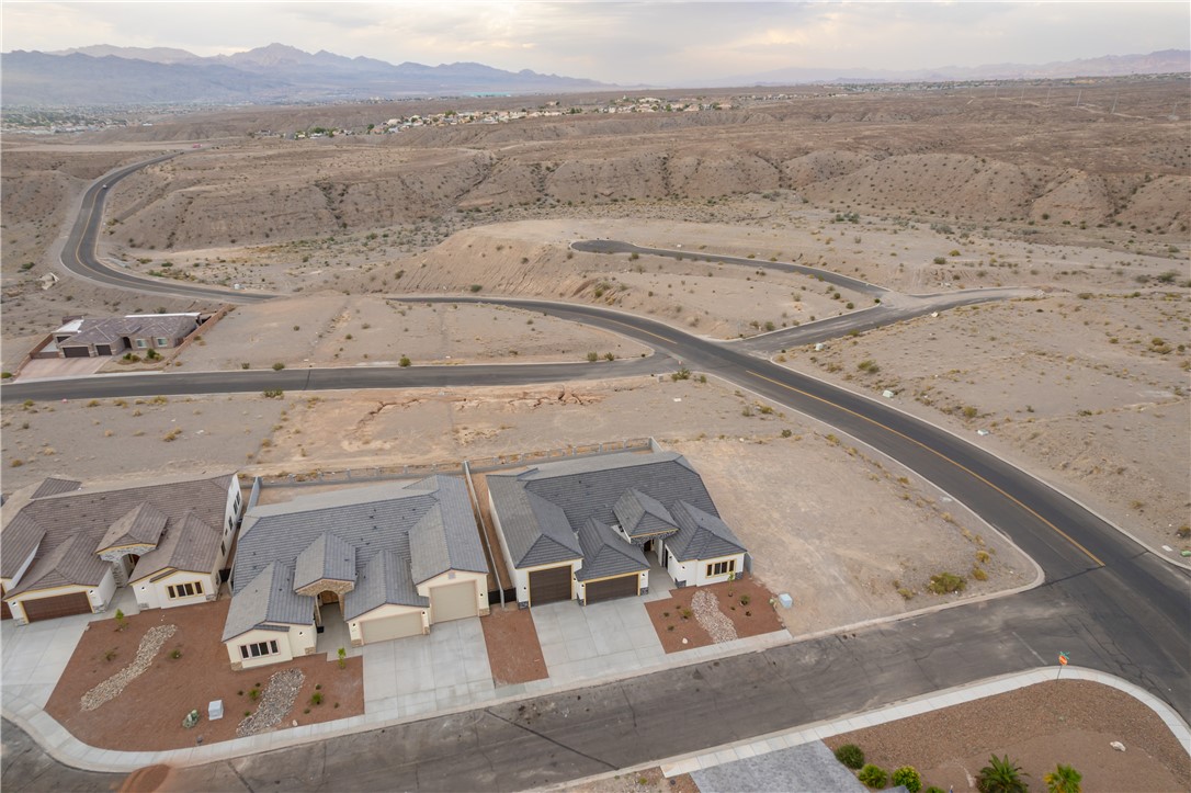 2345 Raven Court