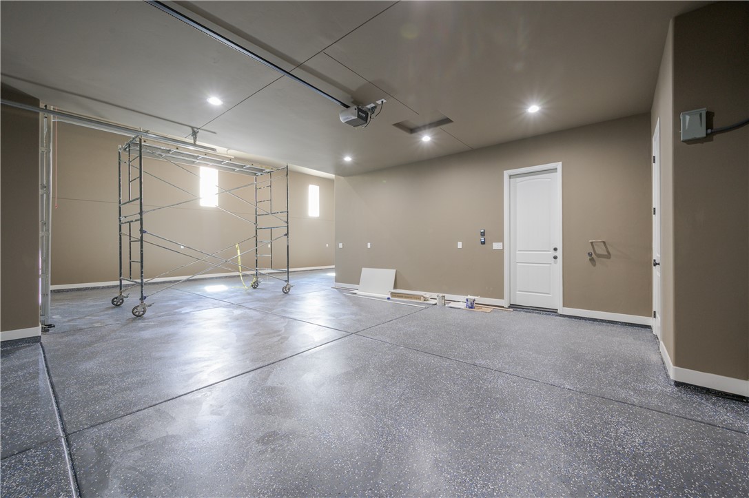 2345 Raven Court