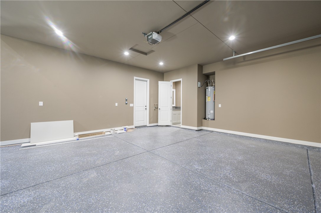 2345 Raven Court
