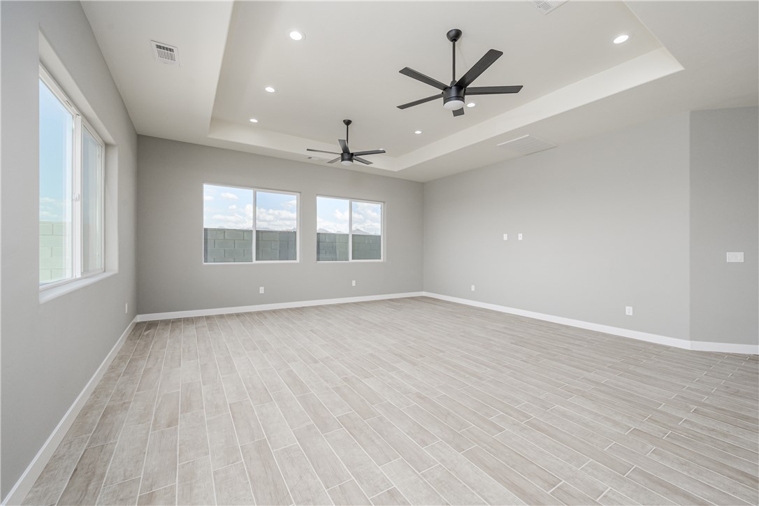 2345 Raven Court