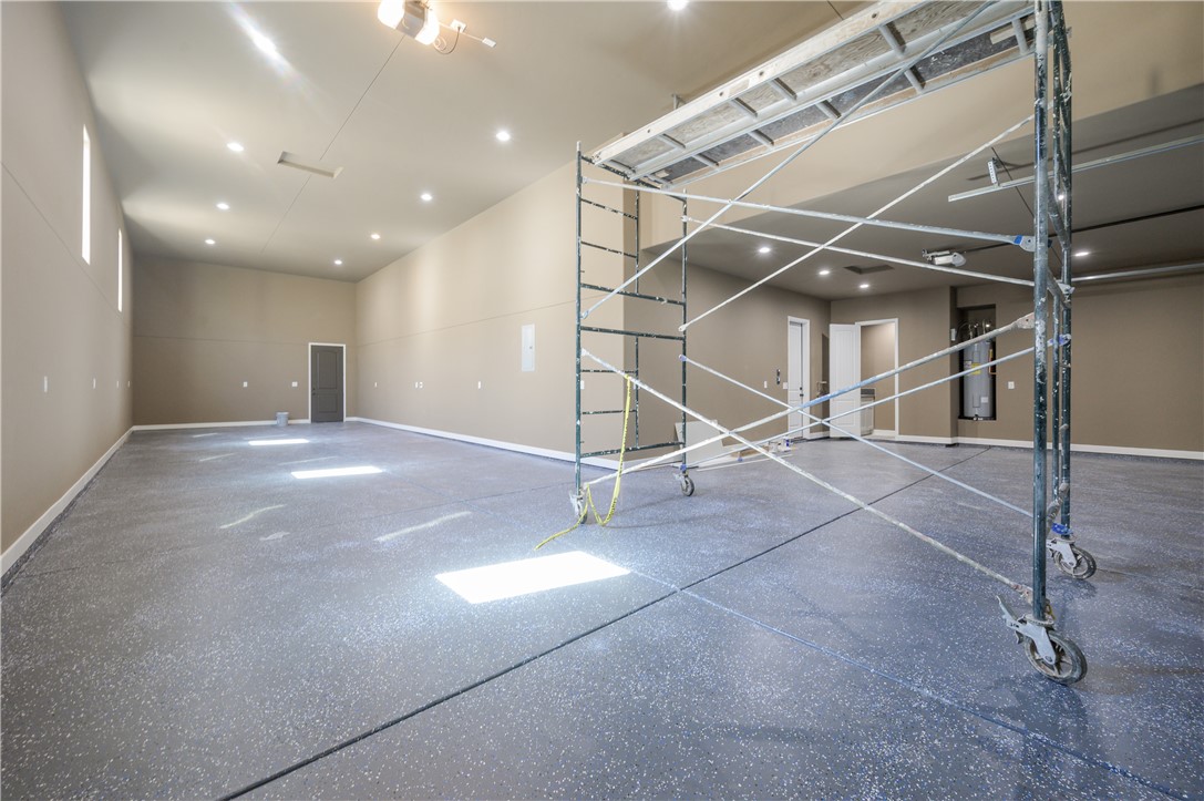 2345 Raven Court