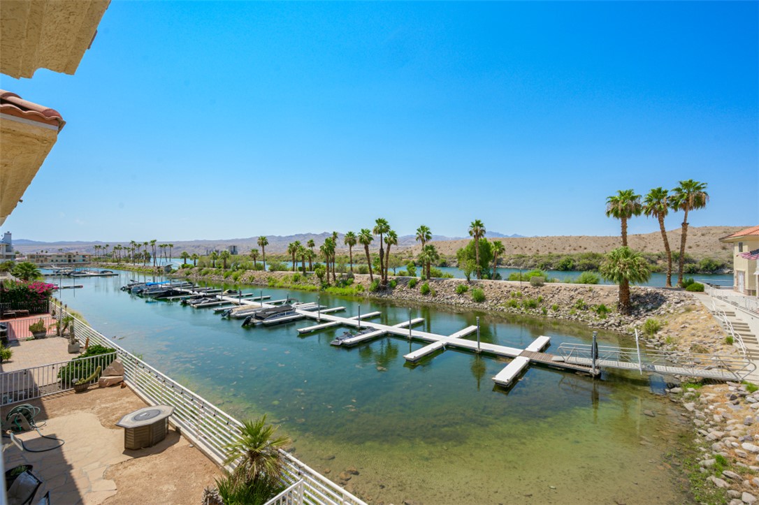 1825 E Shore Villas Drive 18