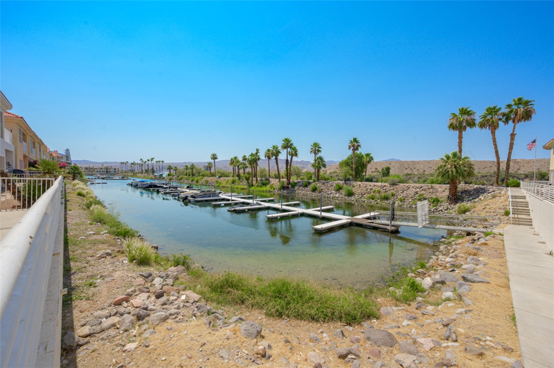 1825 E Shore Villas Drive 18