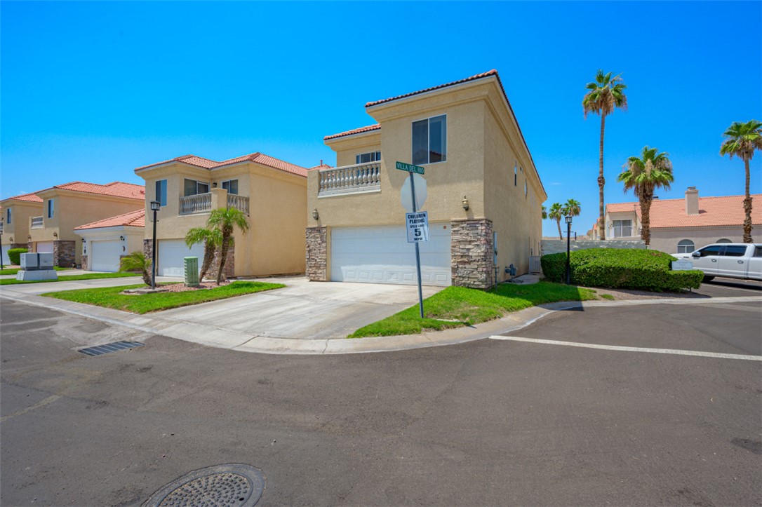 1825 E Shore Villas Drive 18