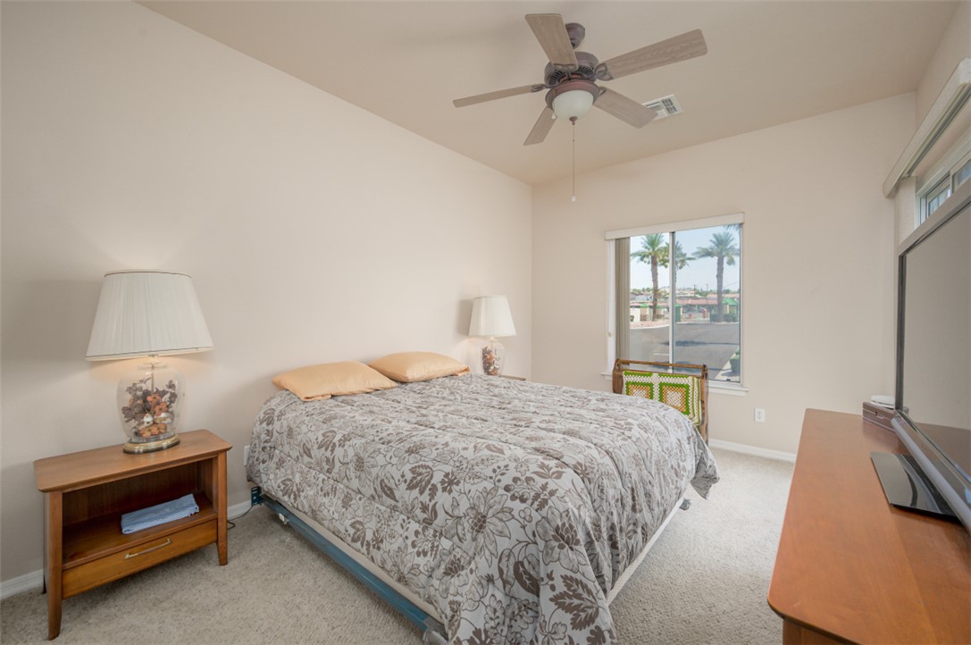 1825 E Shore Villas Drive 18