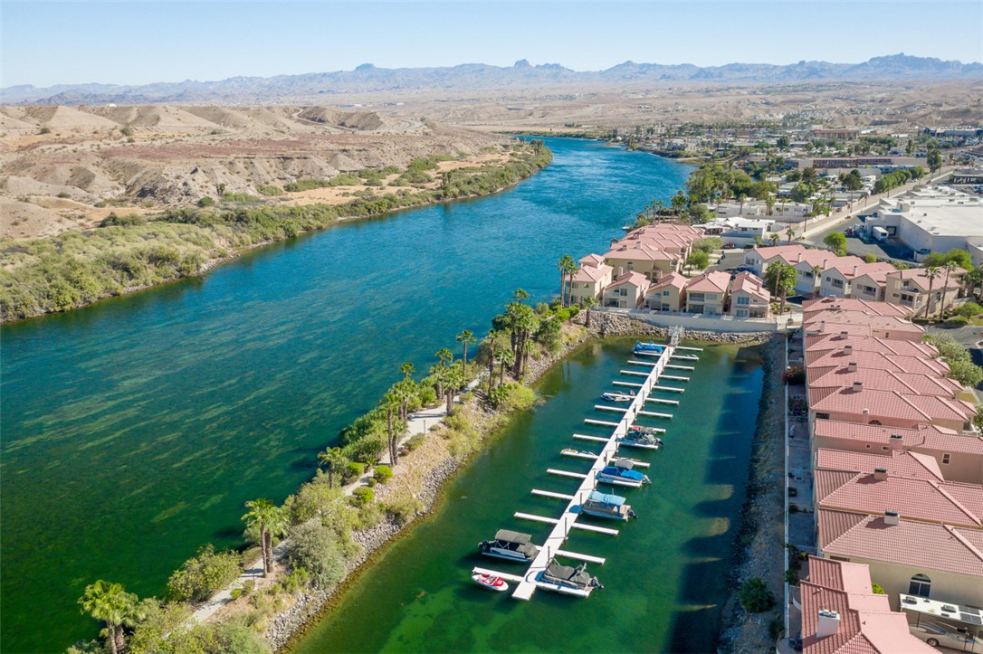 1825 E Shore Villas Drive 18