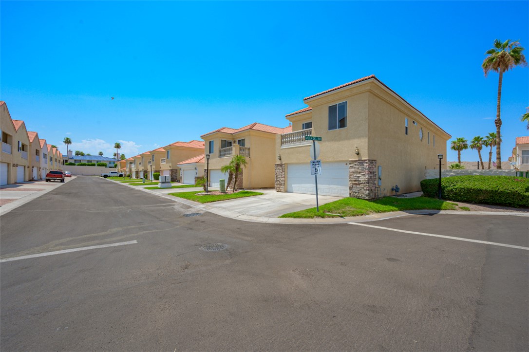 1825 E Shore Villas Drive 18