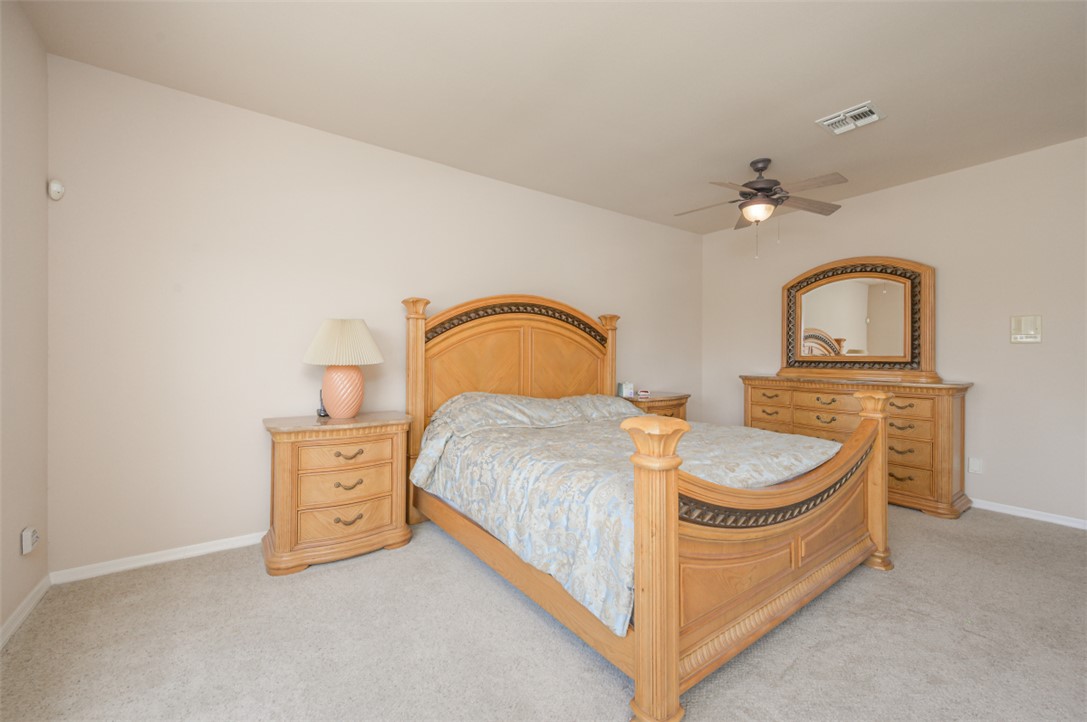 1825 E Shore Villas Drive 18