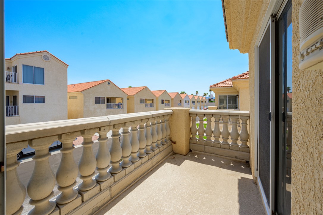 1825 E Shore Villas Drive 18