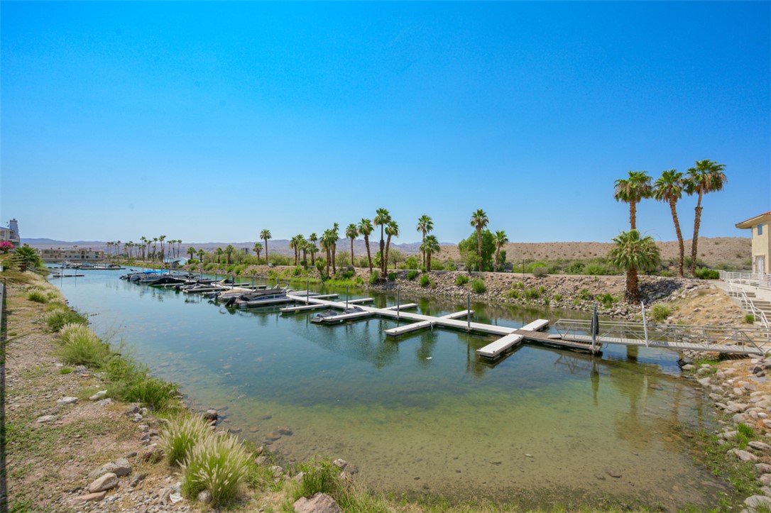 1825 E Shore Villas Drive 18