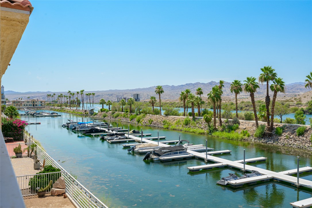 1825 E Shore Villas Drive 18