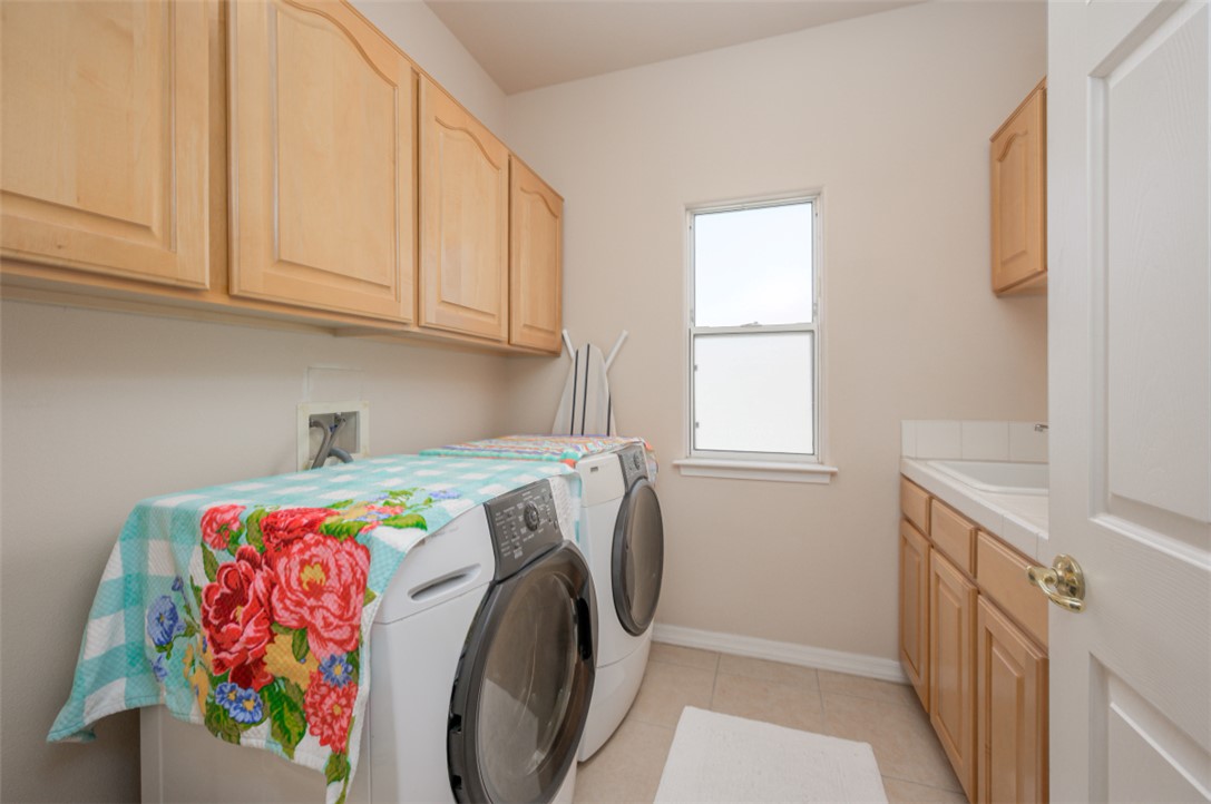 1825 E Shore Villas Drive 18