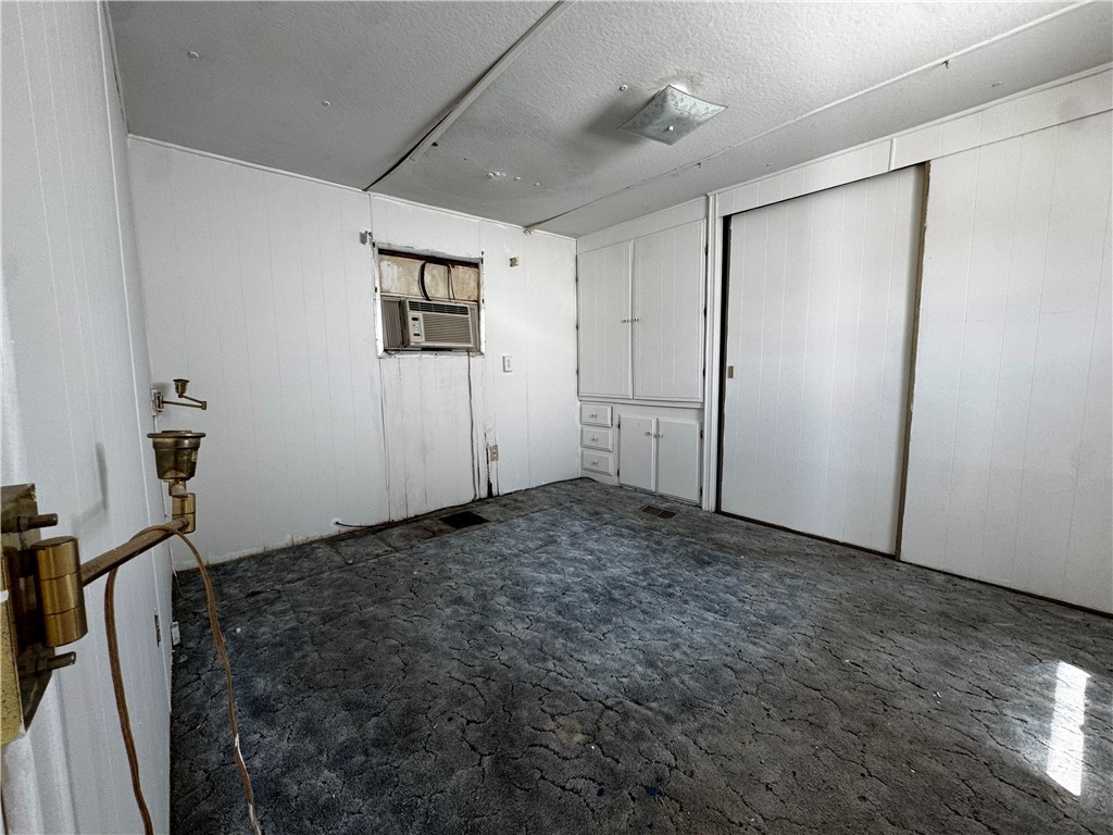 1912 Oliver Drive
