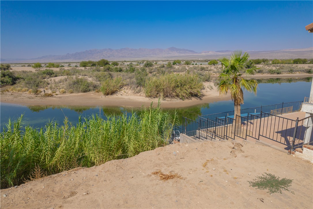 2951 Camino Del Rio