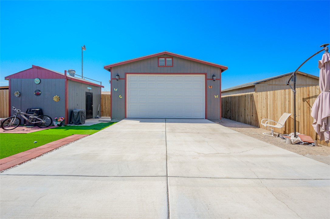 970 Glen Drive