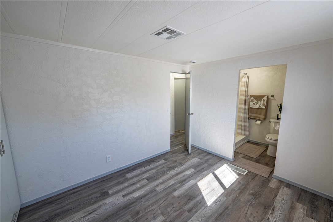 4797 N Lomita Street