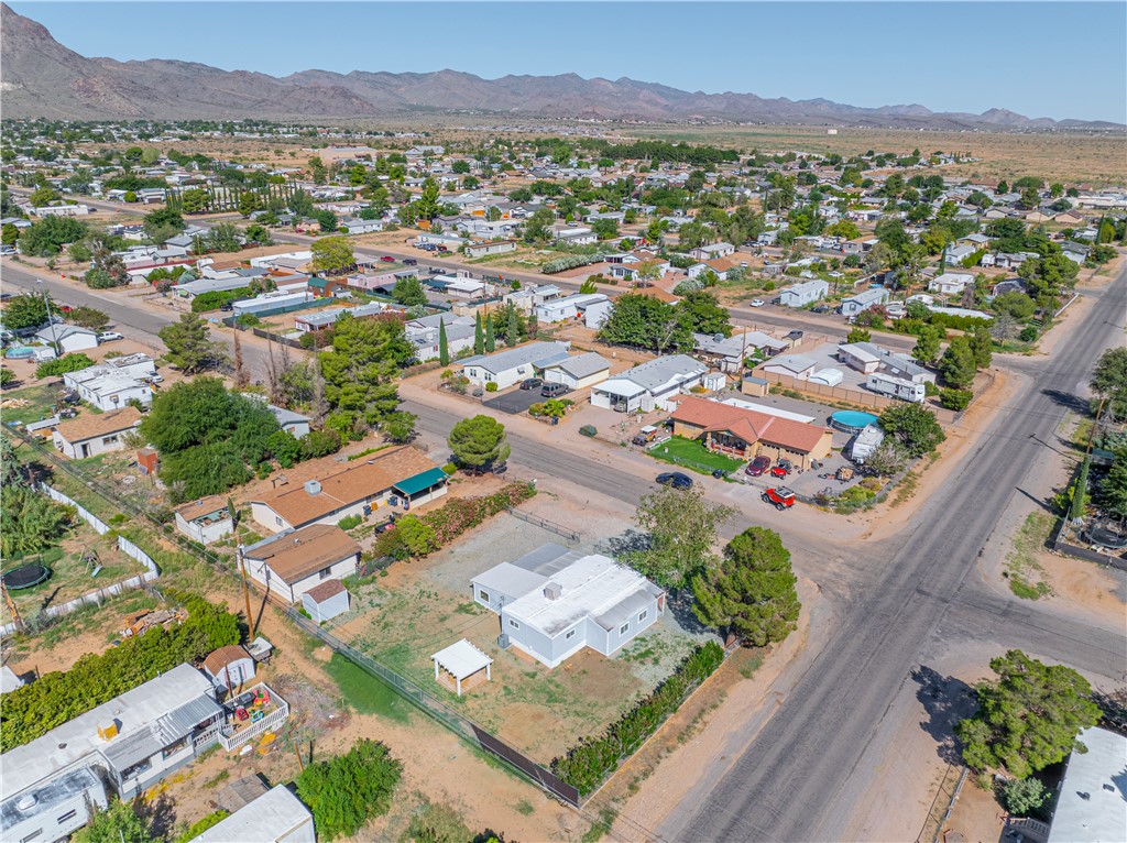 4797 N Lomita Street