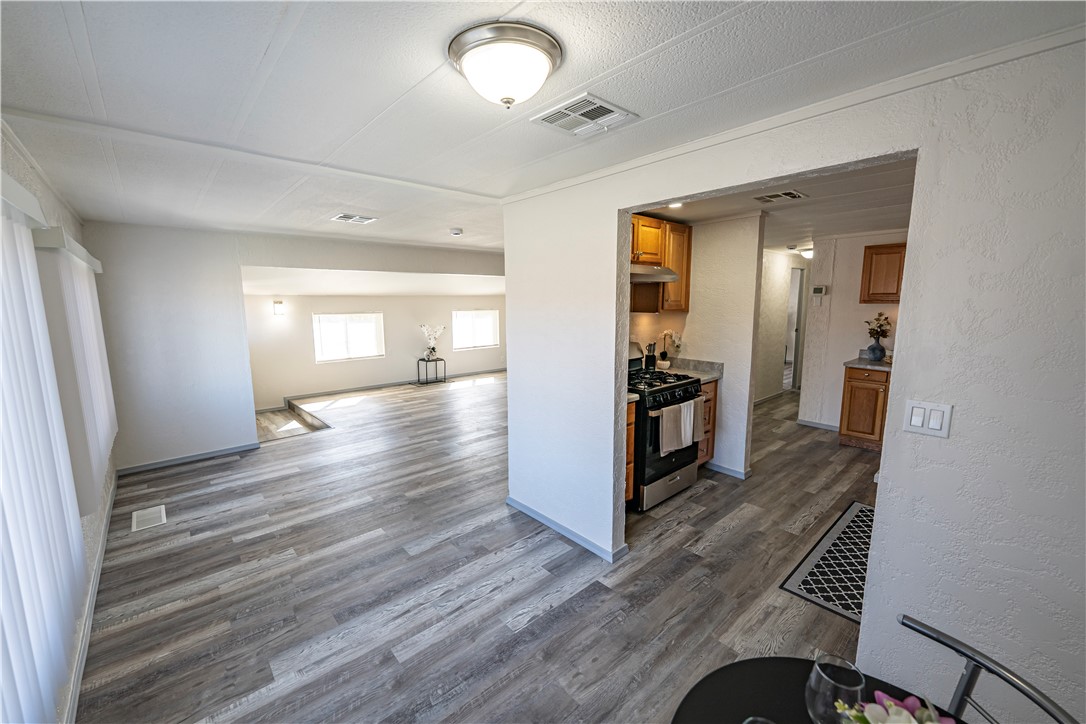 4797 N Lomita Street