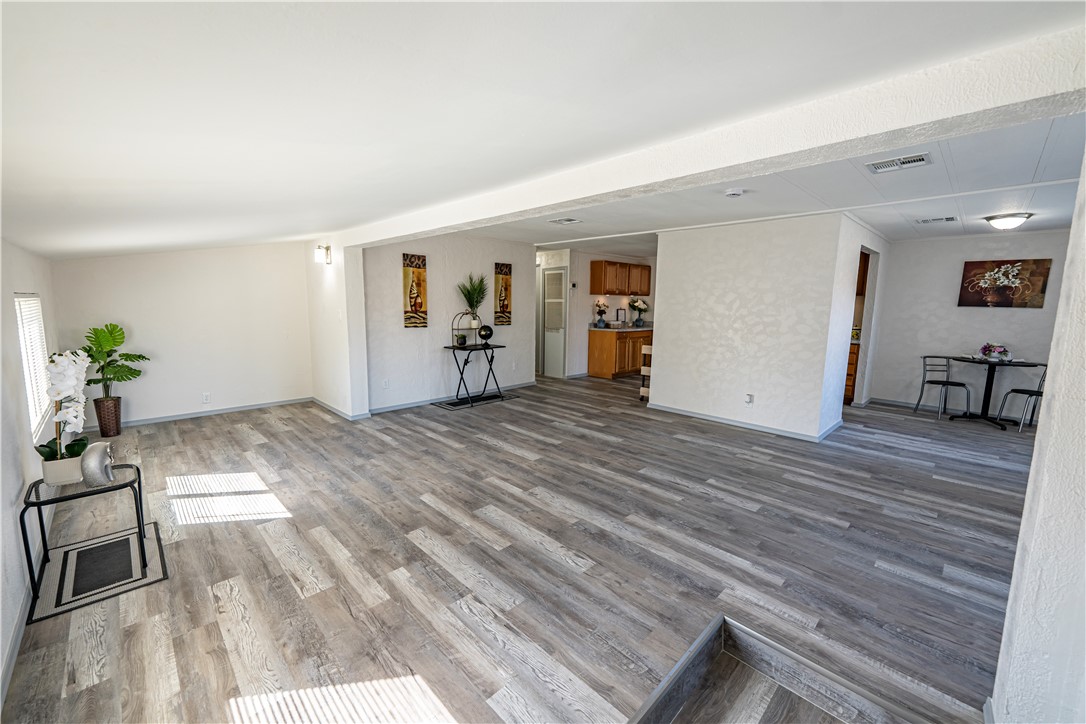 4797 N Lomita Street