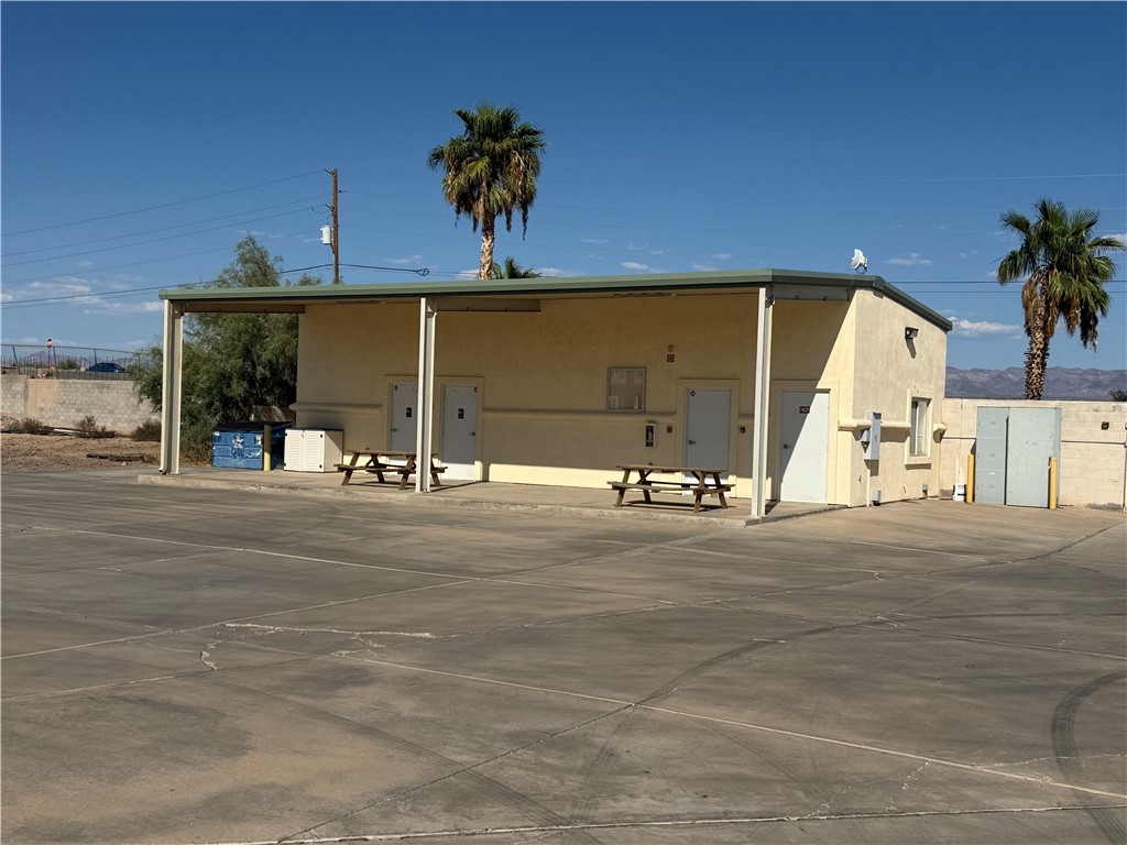 6343 Hwy 95 80