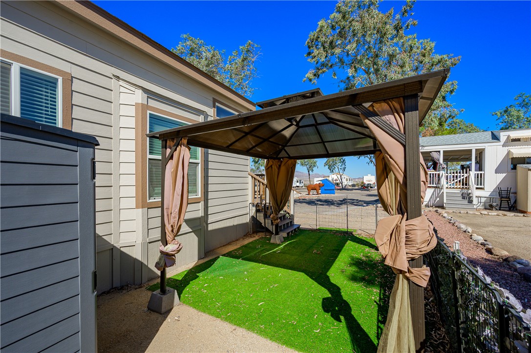 1600 Silvercreek # 82 Road