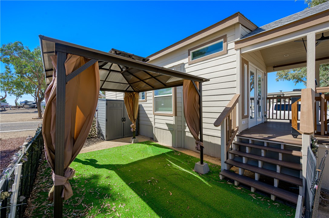 1600 Silvercreek # 82 Road