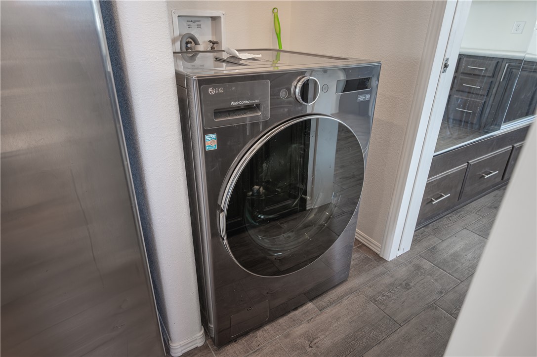 1600 Silvercreek # 82 Road