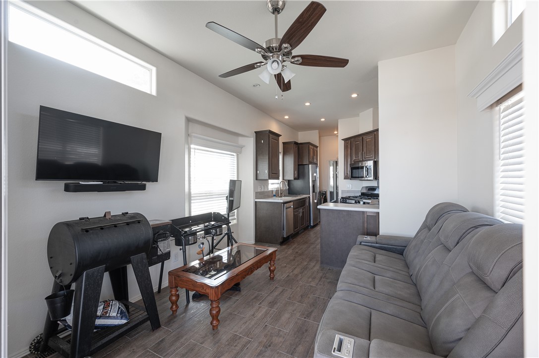 1600 Silvercreek # 82 Road