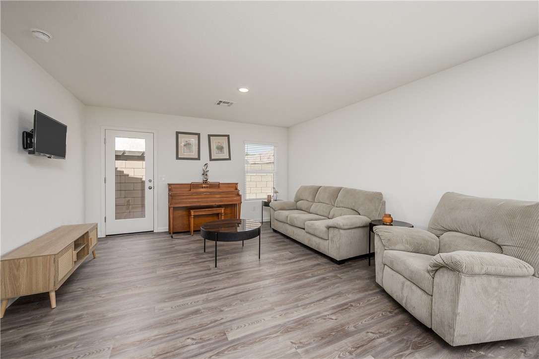 1139 Aspen Drive