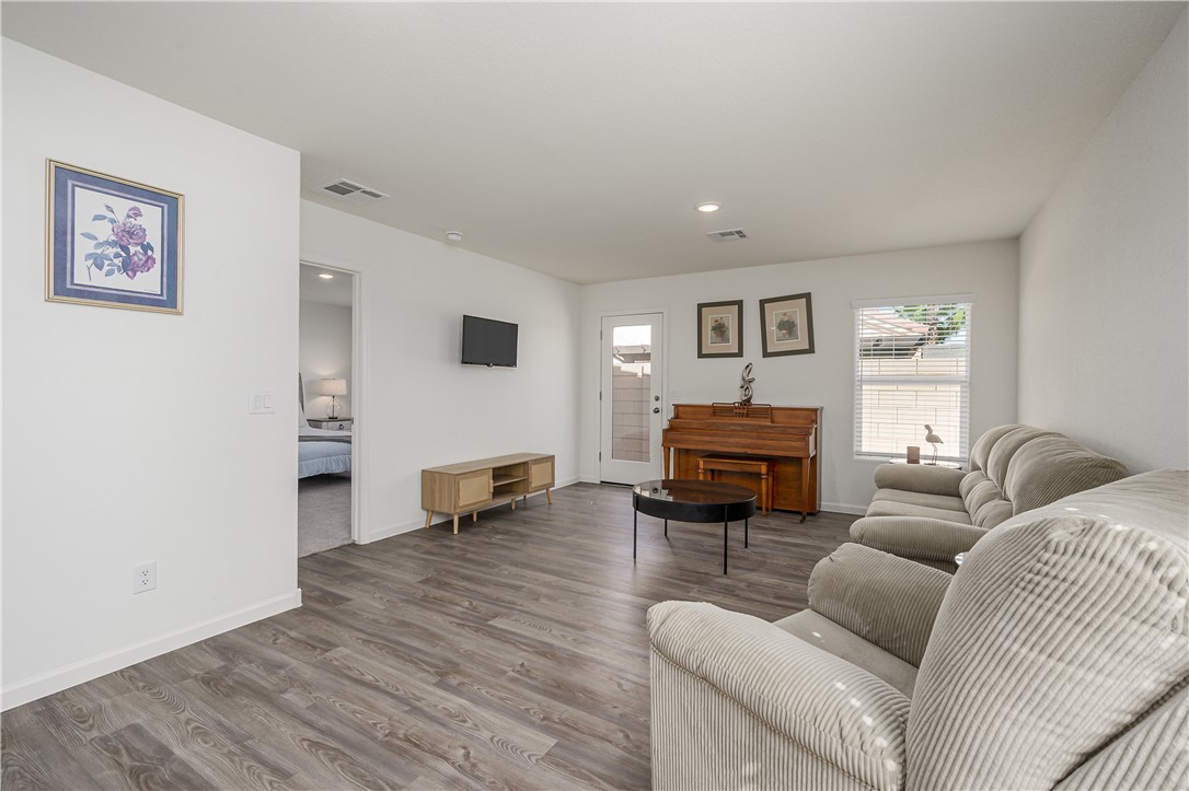 1139 Aspen Drive