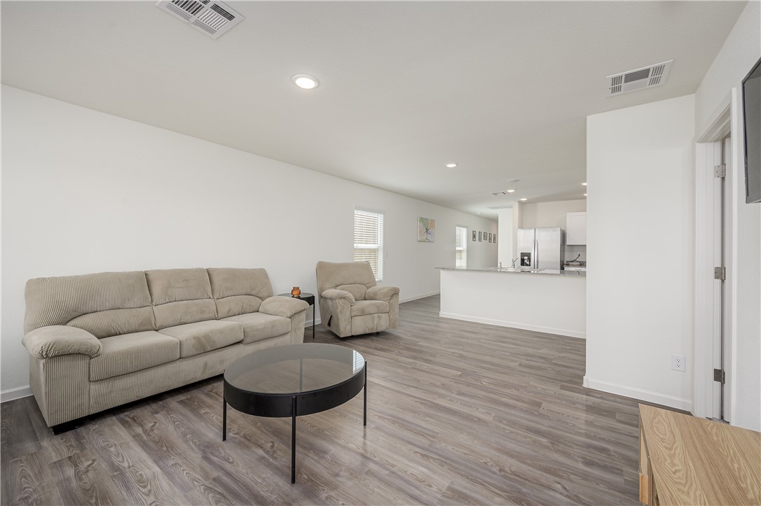 1139 Aspen Drive
