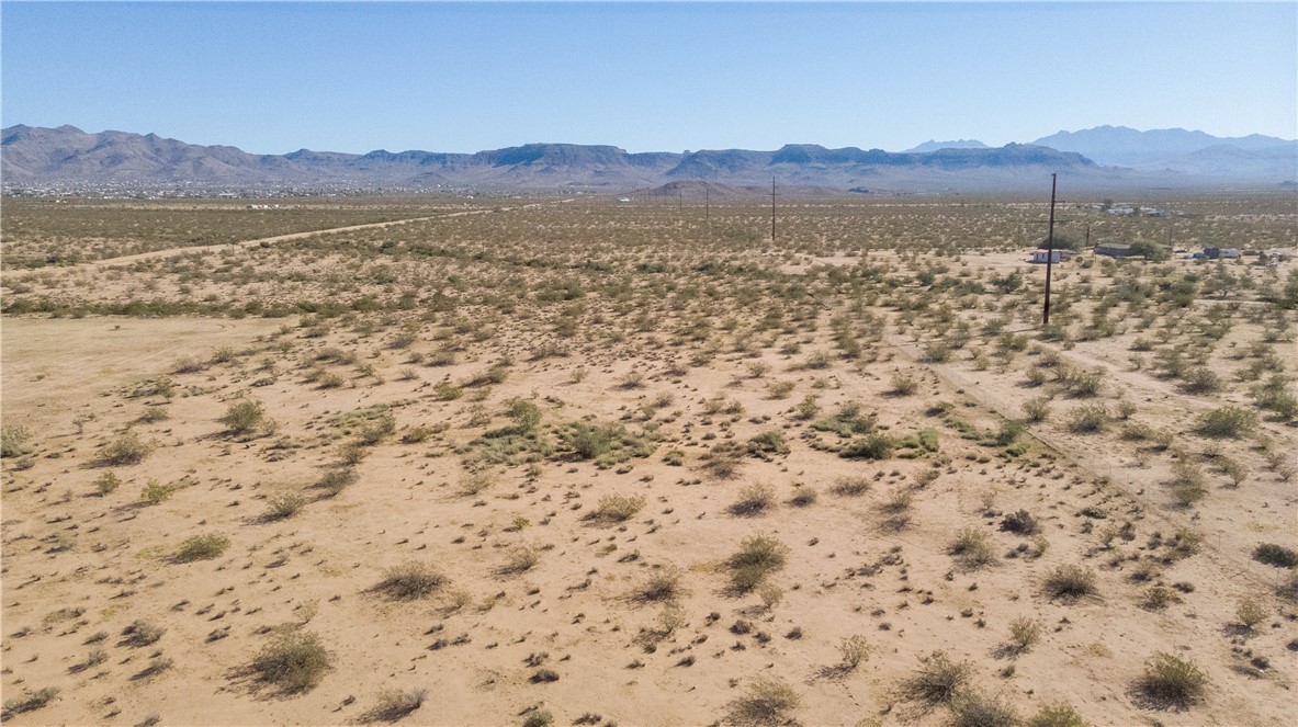 0000 Maverick Road