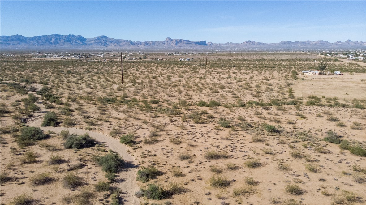 0000 Maverick Road
