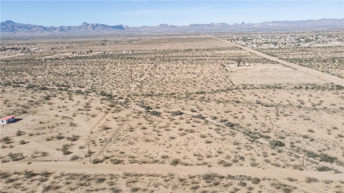 0000 Maverick Road