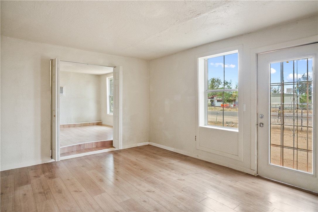 2485 E Carver Avenue