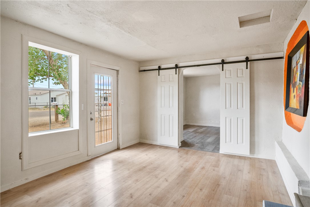 2485 E Carver Avenue