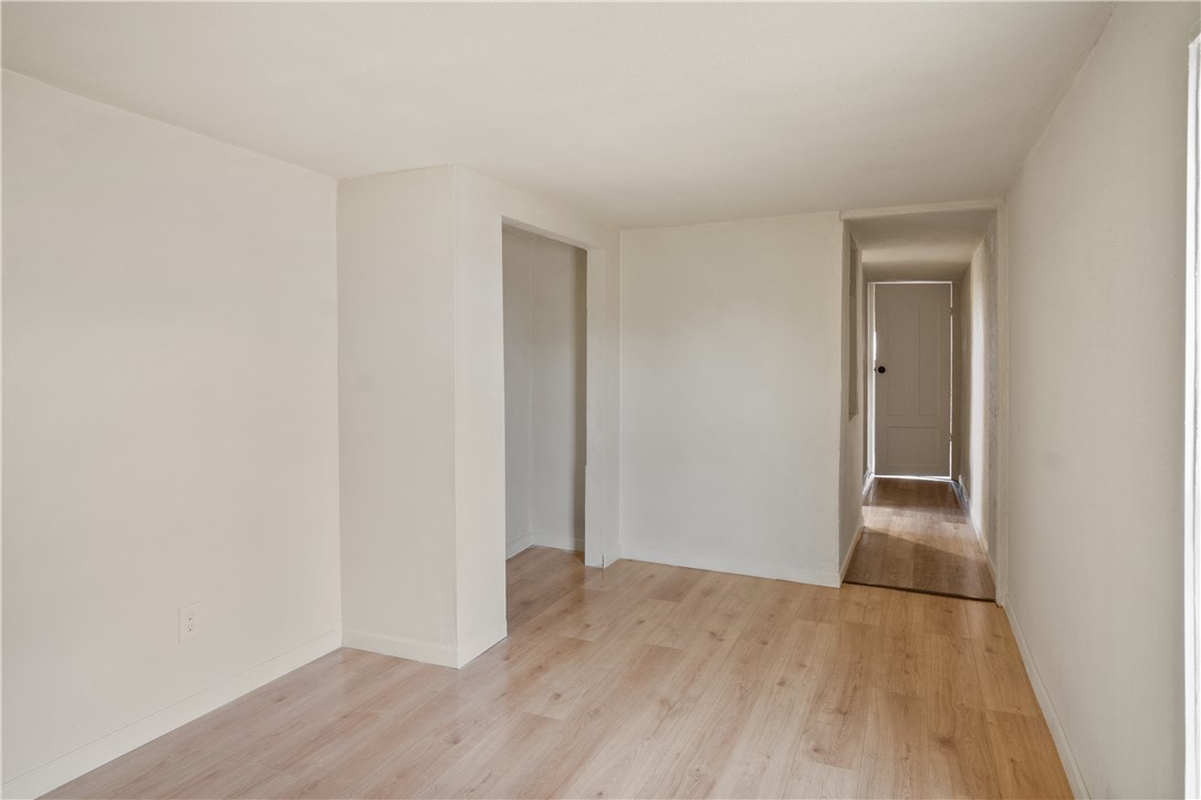 2485 E Carver Avenue