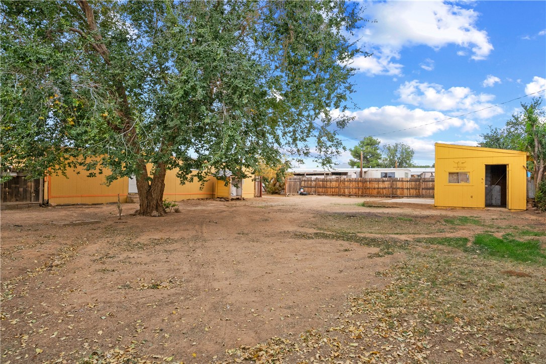 2485 E Carver Avenue