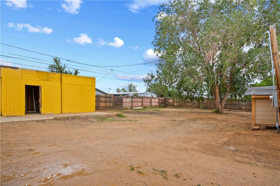 2485 E Carver Avenue