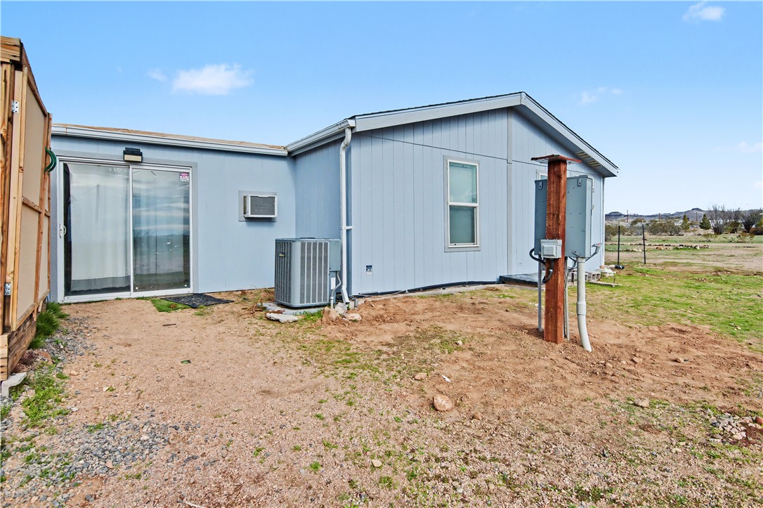 3058 W Carmichael Road