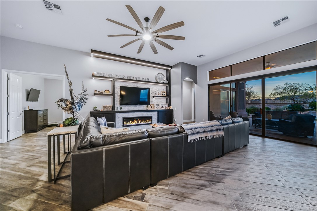 2834 Sidewheel Drive