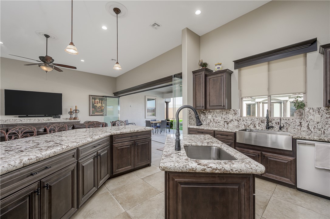 5645 S Chickasaw Avenue