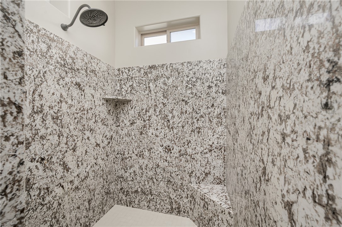 5645 S Chickasaw Avenue